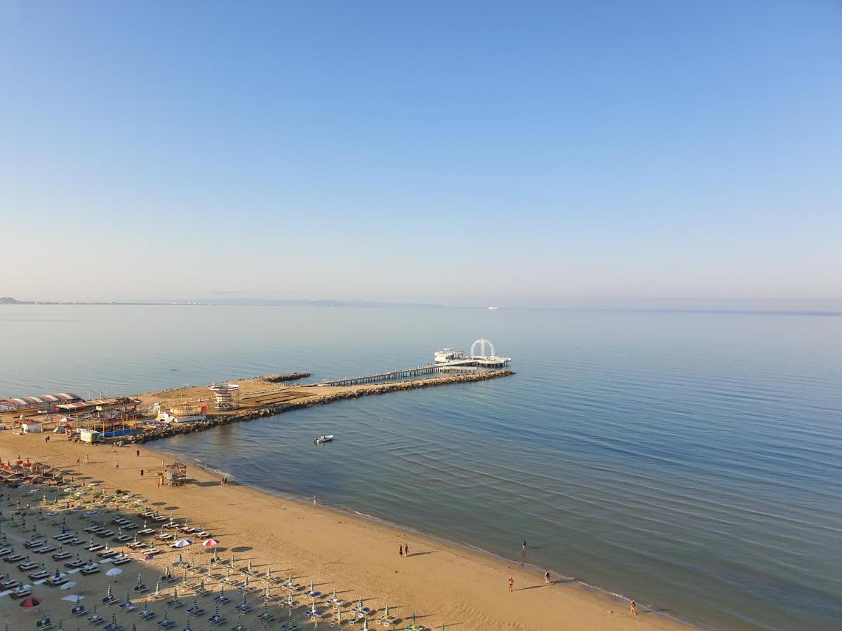 Perandor Beach Durres Exterior photo